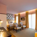 Castanheiro Boutique