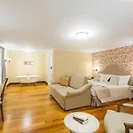 Castanheiro Boutique 4*