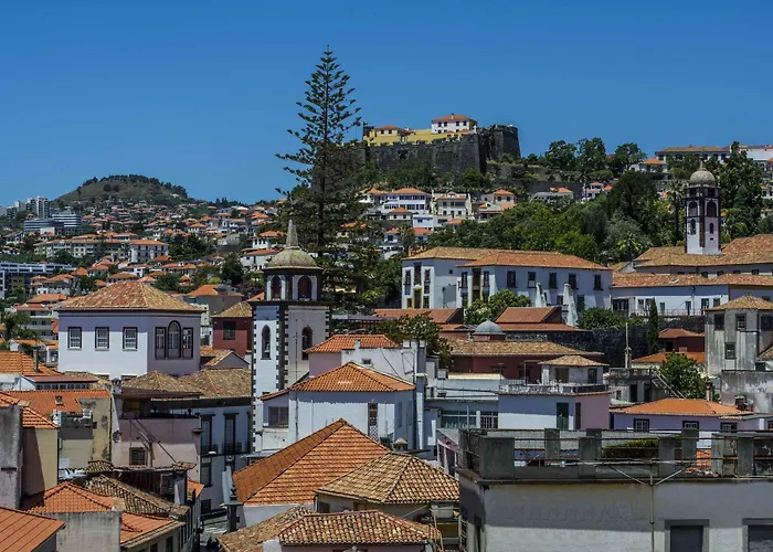 Castanheiro Boutique Hotell 4*