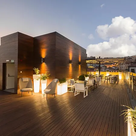 Castanheiro Boutique Φουνκάλ