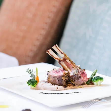 Castanheiro Boutique