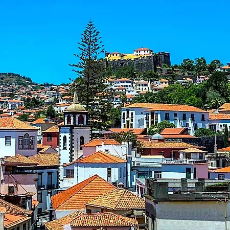 Castanheiro Boutique