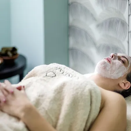 Castanheiro Boutique Φουνκάλ