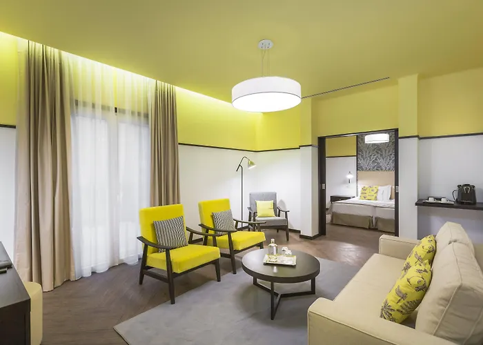 Castanheiro Boutique Hotell 4*