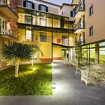 Castanheiro Boutique 4*